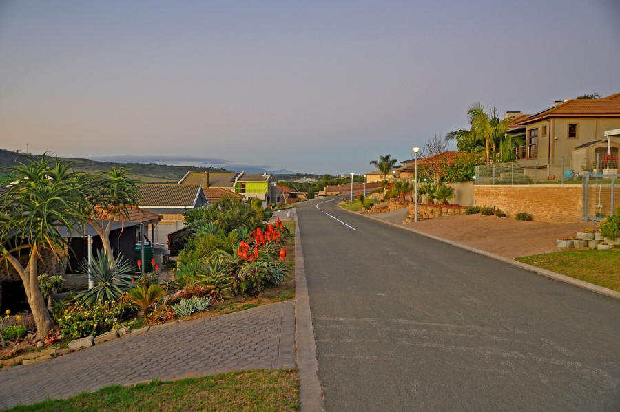 5 Bedroom Property for Sale in Reebok Western Cape